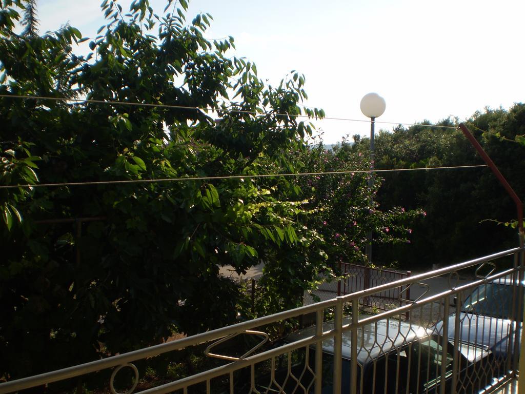 Apartments Kocijan Sukosan Luaran gambar